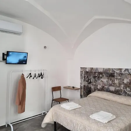 Agata Apartment *